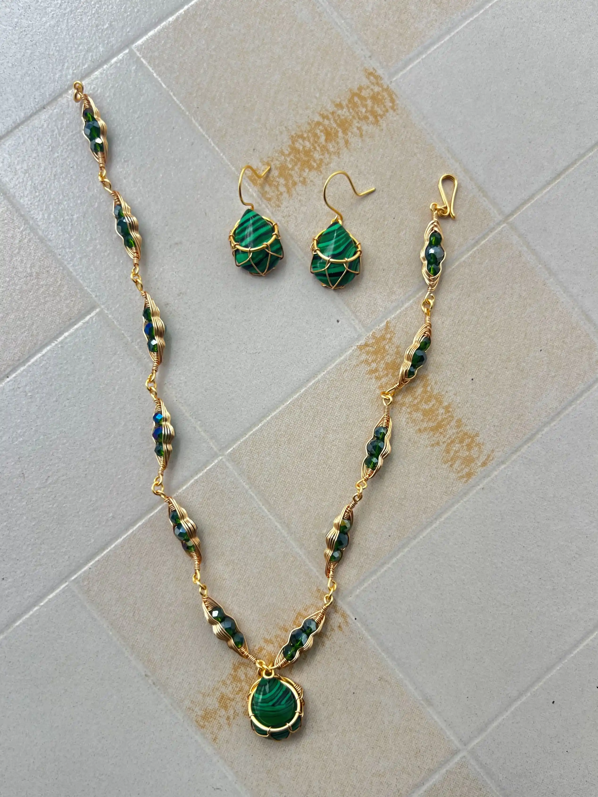 Necklace & Earring Set I